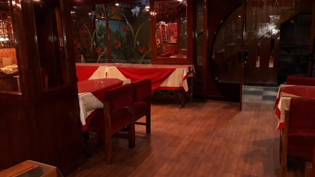 Hotel Valentino Darjeeling  Buitenkant foto